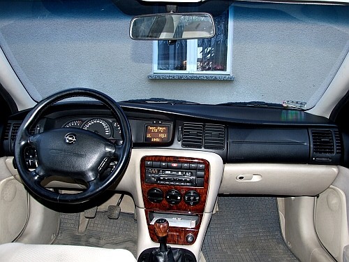 Opel Vectra B 2,2 16V