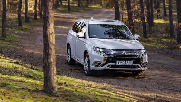 Mitsubishi Outlander PHEV - test ładowania