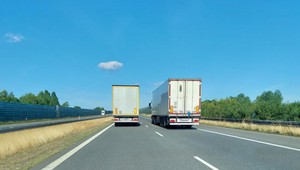 Nowe przepisy dla kierowców. Ministerstwo Infrastruktury szykuje zmiany