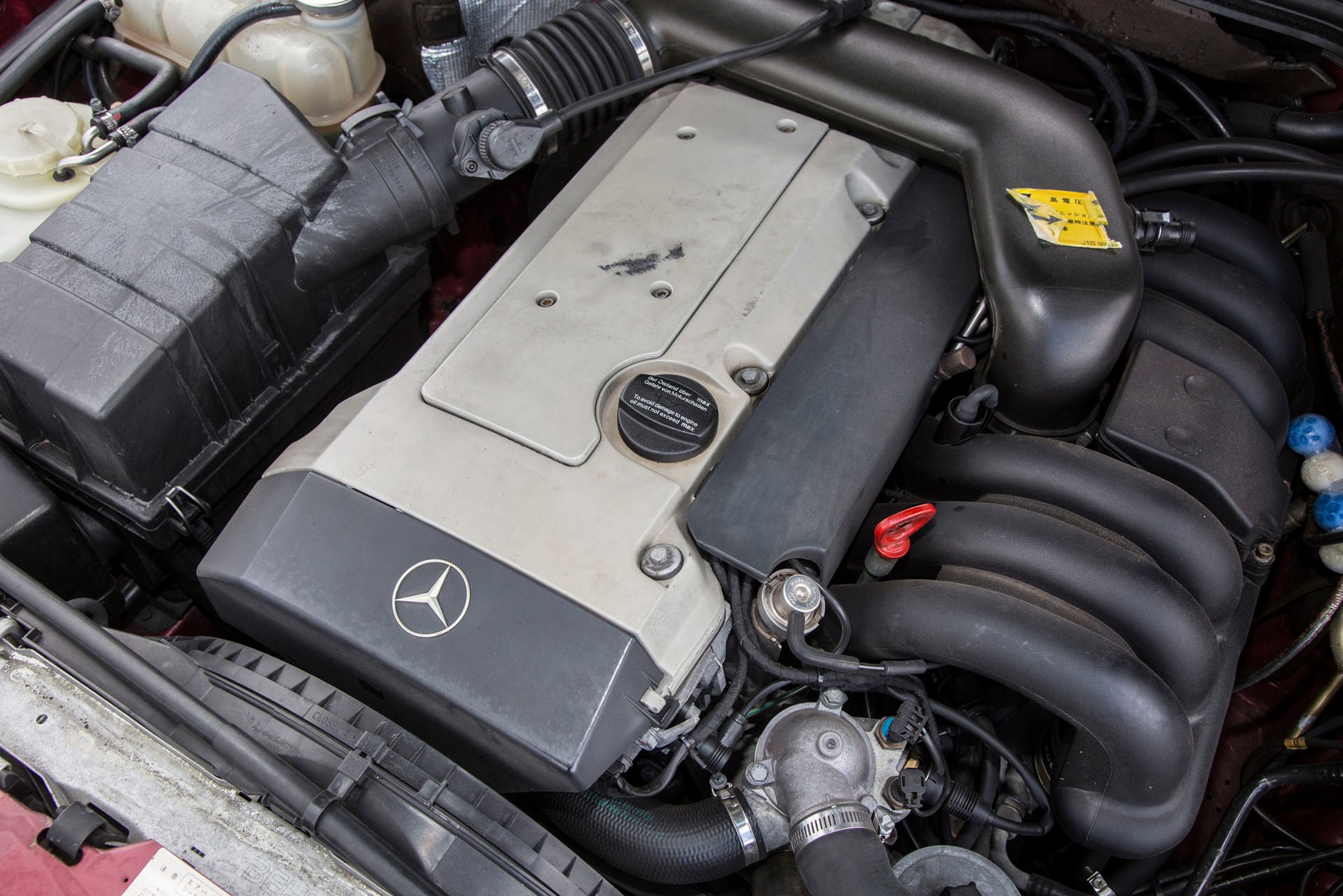 Mercedes A124 320 CE - klasyk, który zmienił historię