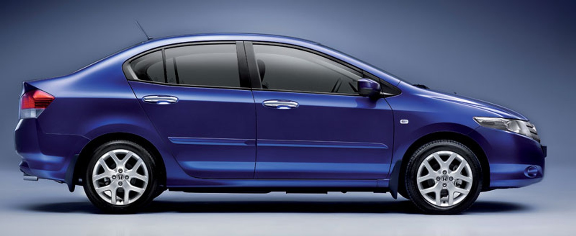 Istambuł 2008: europejska premiera Hondy City