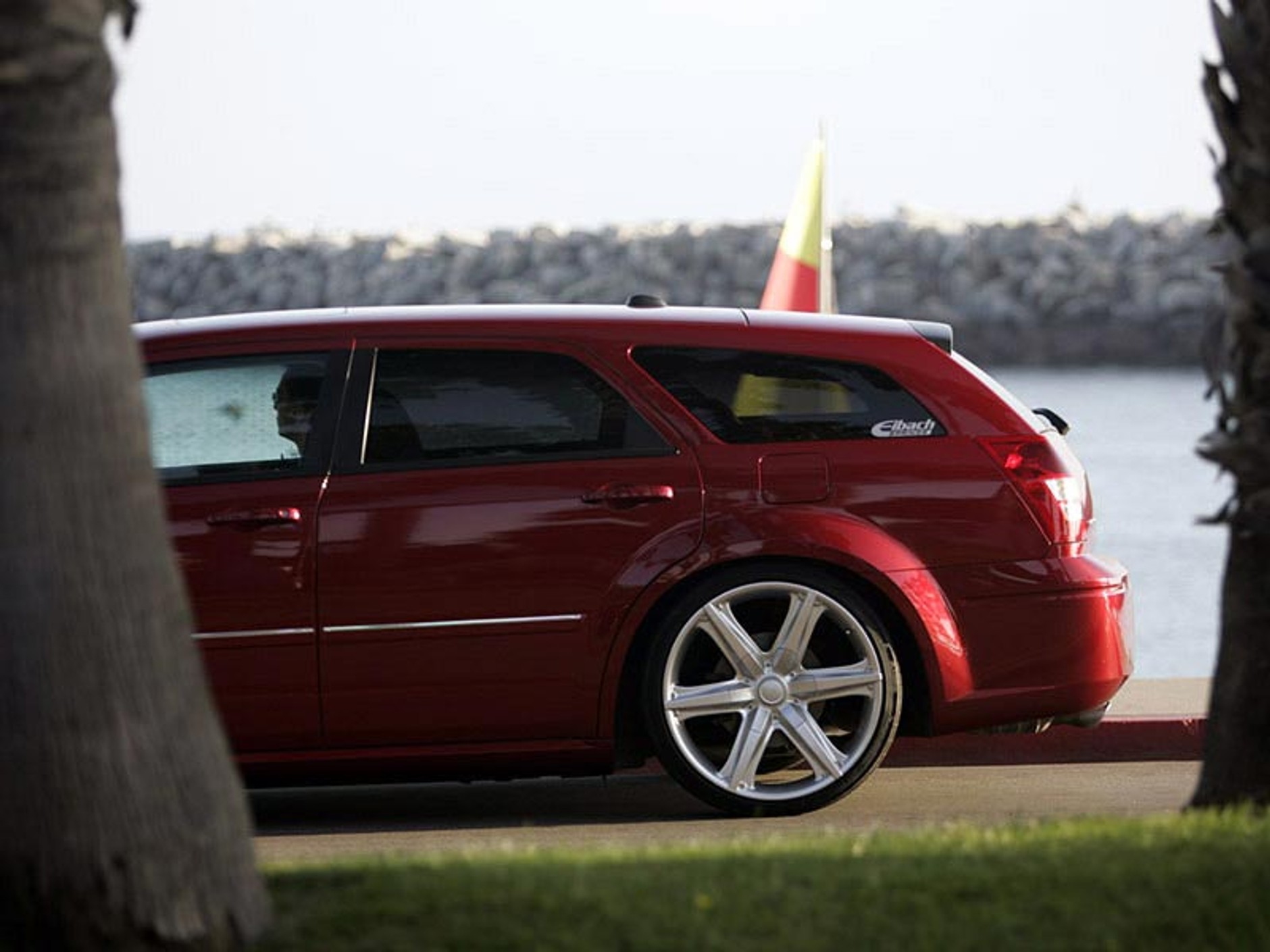 Eibach Magnum 5,7 HEMI: Maxi-kombi