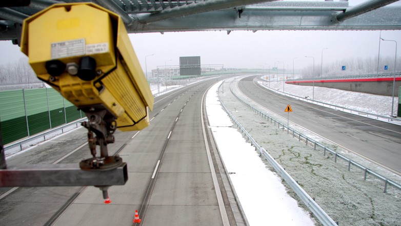 Odcinkowy pomiar prędkości na drodze S2 w tunelu POW