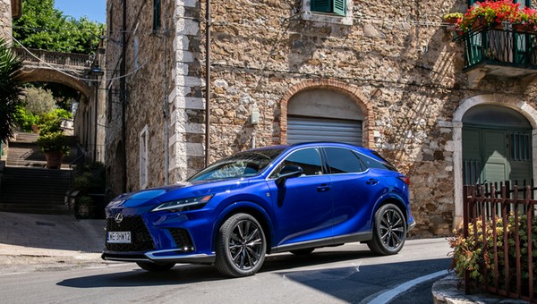 Lexus RX 450h plus