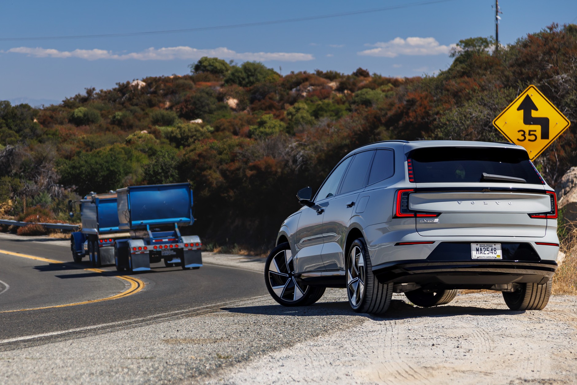 Volvo EX90