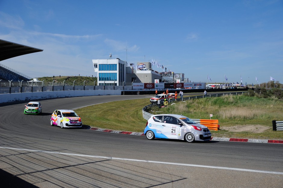 KIA Lotos Race 2015: przed finałem sezonu