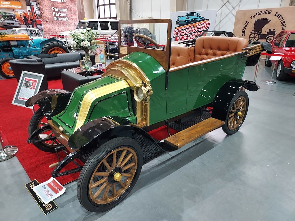Retro Motor Show 2025