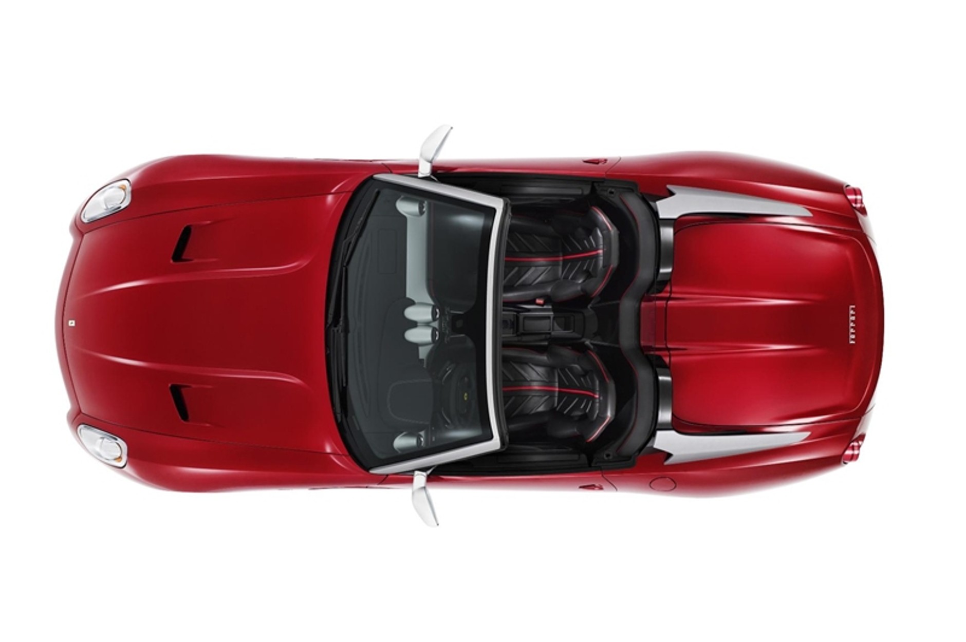 Ferrari SA APERTA – 80 lat, 80 osób, bez dachu