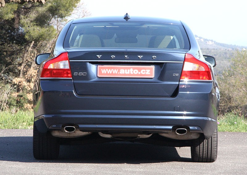 Volvo S80 D5 – pierwsze jazdy odmłodzonym modelem z nowym turbodieslem