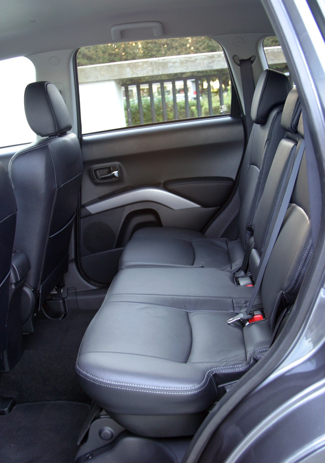 Citroën C-Crosser 2,2 HDI - spełnienie marzeń za 140 tys. zł