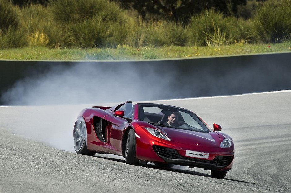 McLaren 12C Spider już w ofercie marki!