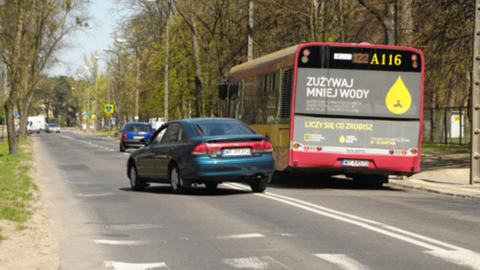 Czy autobus ma zawsze pierwszeństwo?