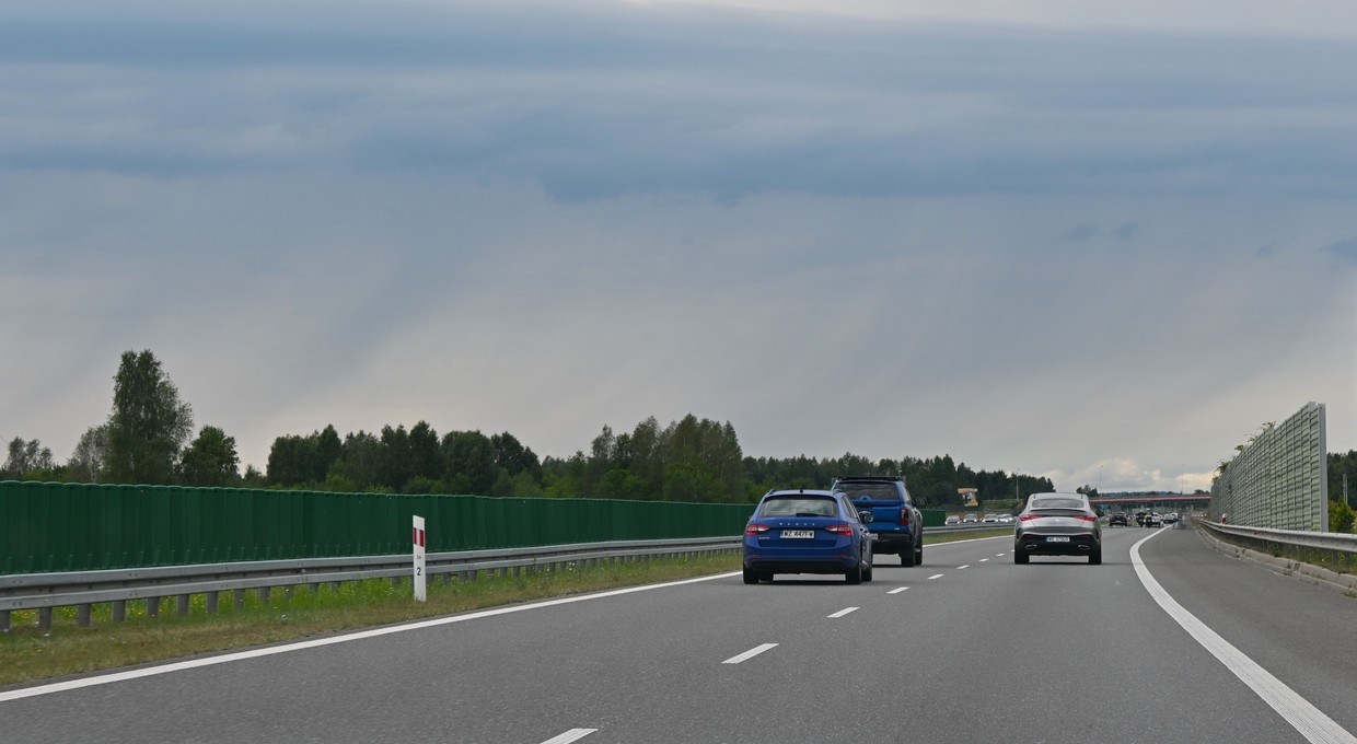 Bezpieczniej na drogach, ale wciąż zbyt wielu ginie. Policja z Małopolski podała dane z całego 2025 r.