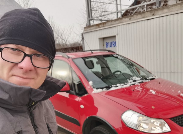 Pojechaliśmy do komisu w Siedlcach po Suzuki dla młodej lekarki. W takiej sytuacji jeszcze nie byliśmy