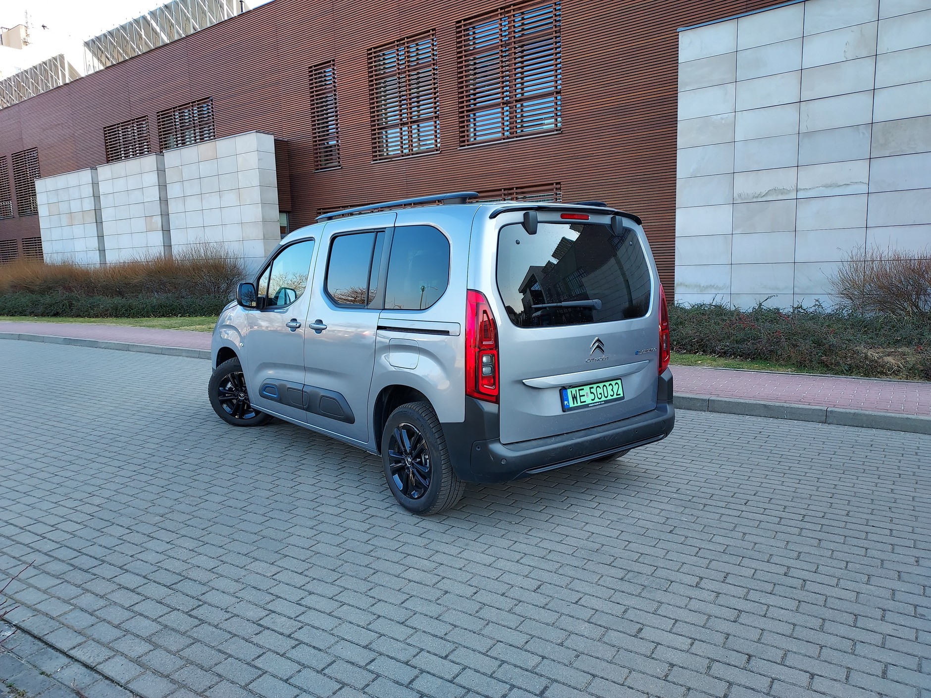 Citroën ë-Berlingo M Shine 100 kW akumulator 50kWh