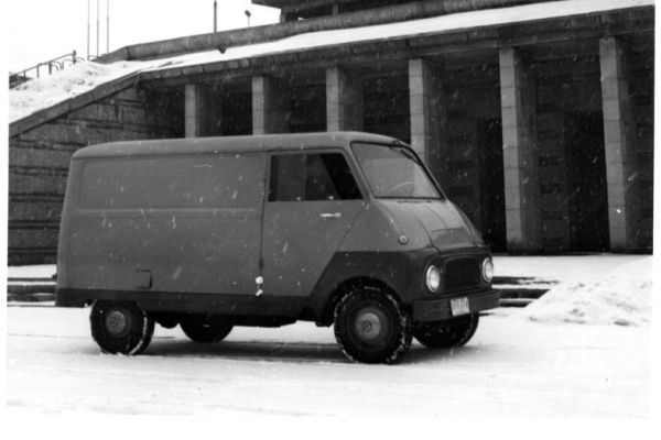 Zapomniana konstrukcja - furgon z FSO rok 1957