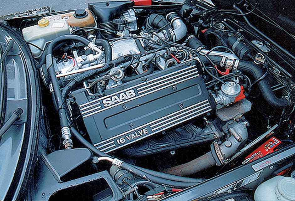 Saab 900 2.0 16V Turbo - szwedzka klasyka