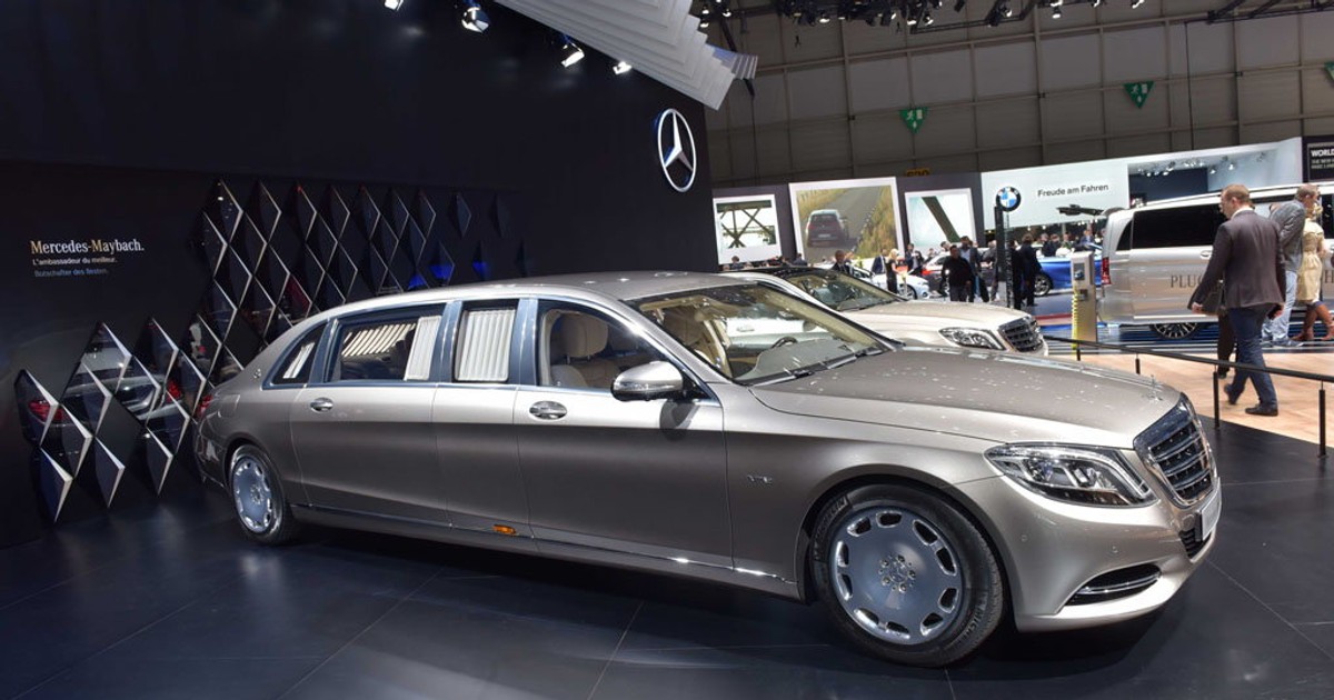 Godny wozić zacnych VIP-ów - Mercedes-Maybach S600 Pullman