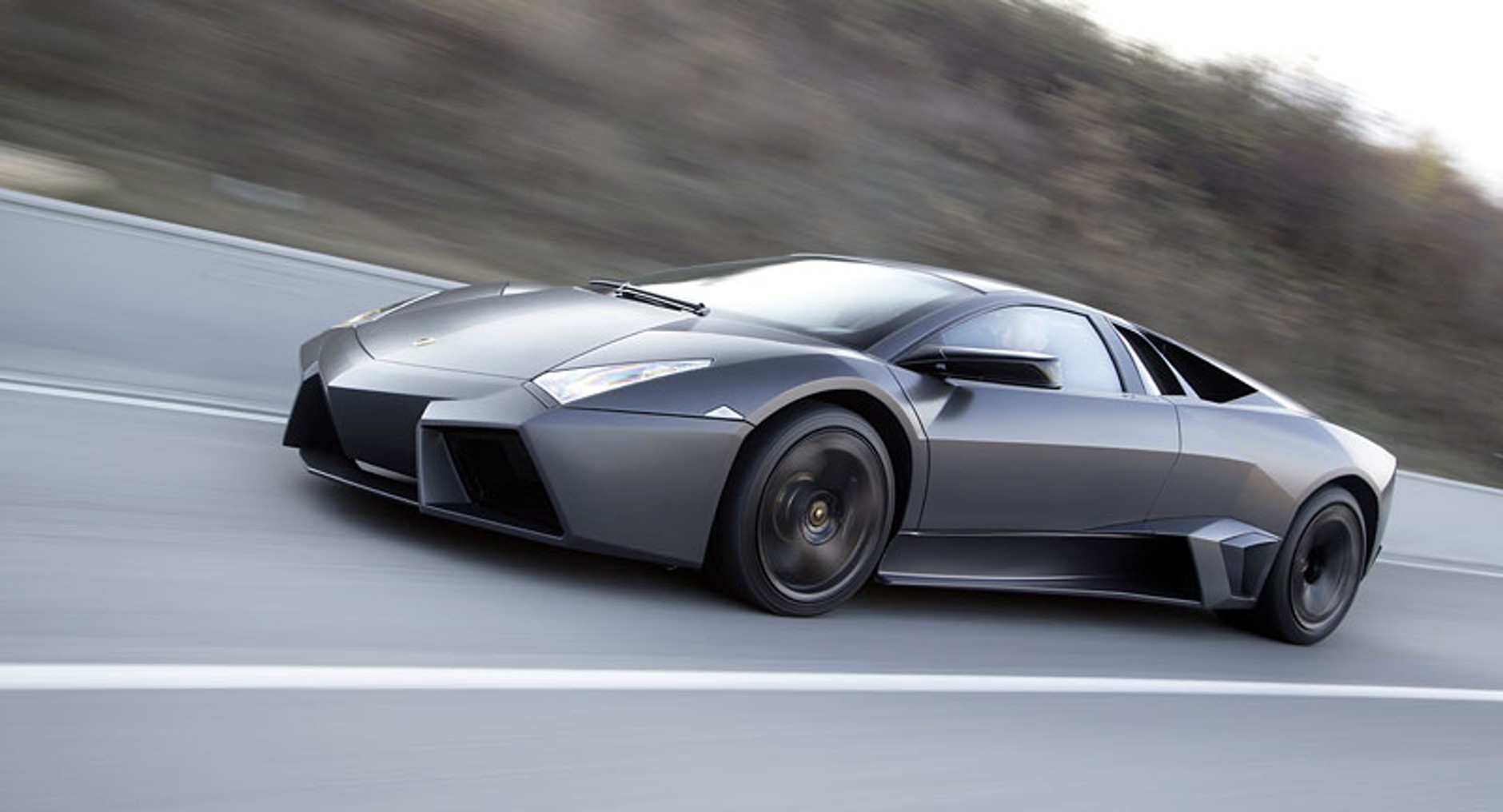 Lamborghini Reventon: zacisze z krewnym odrzutowca (fotogaleria)