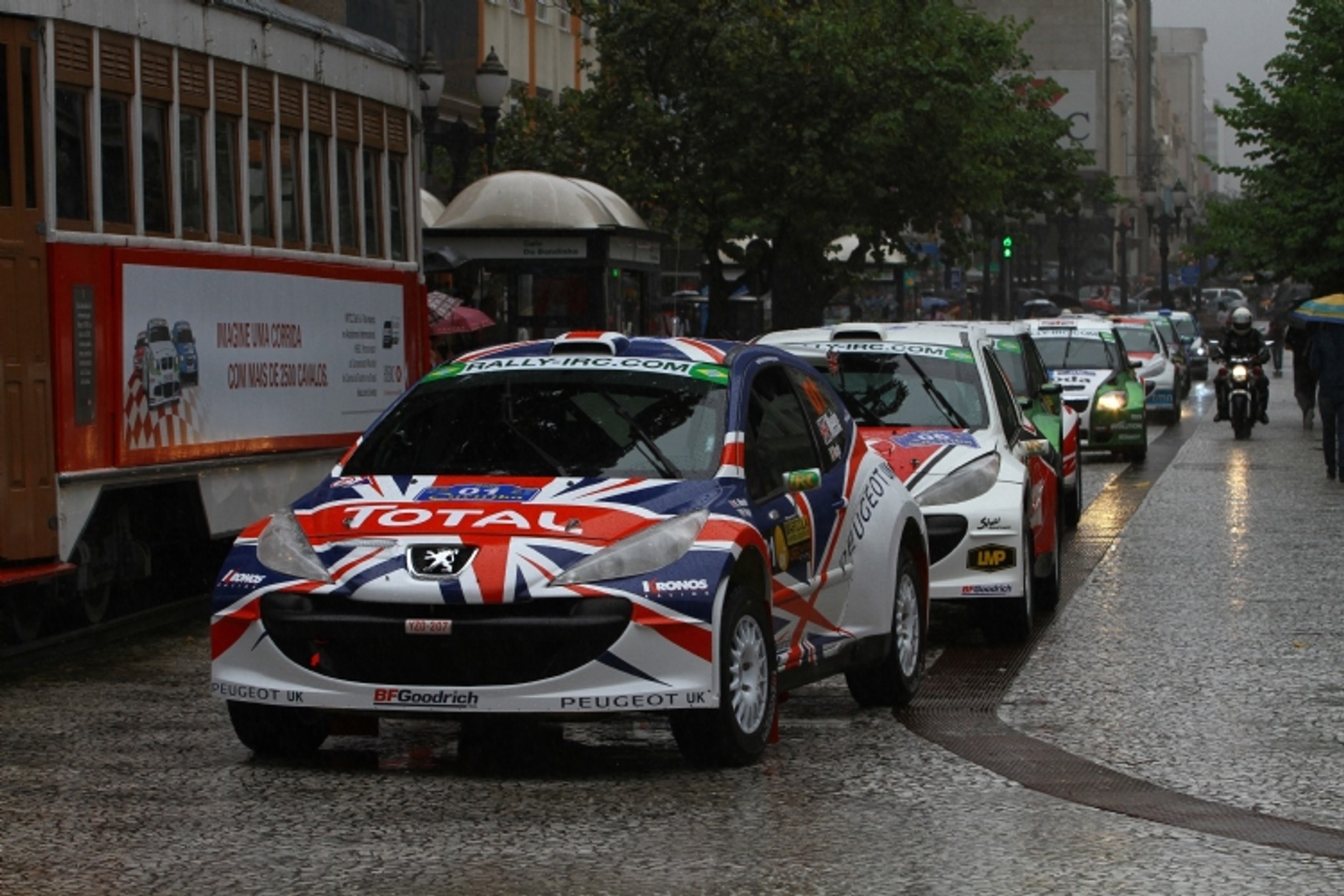 Rally de Curitiba 2010: pewne zwycięstwo Krisa Meeke, Juho Hänninen liderem IRC