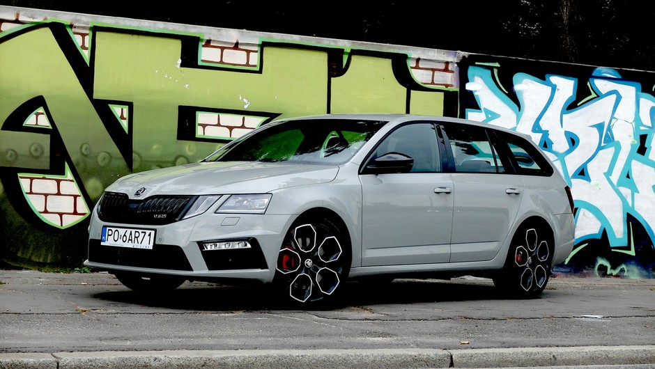Skoda Octavia Combi RS 245