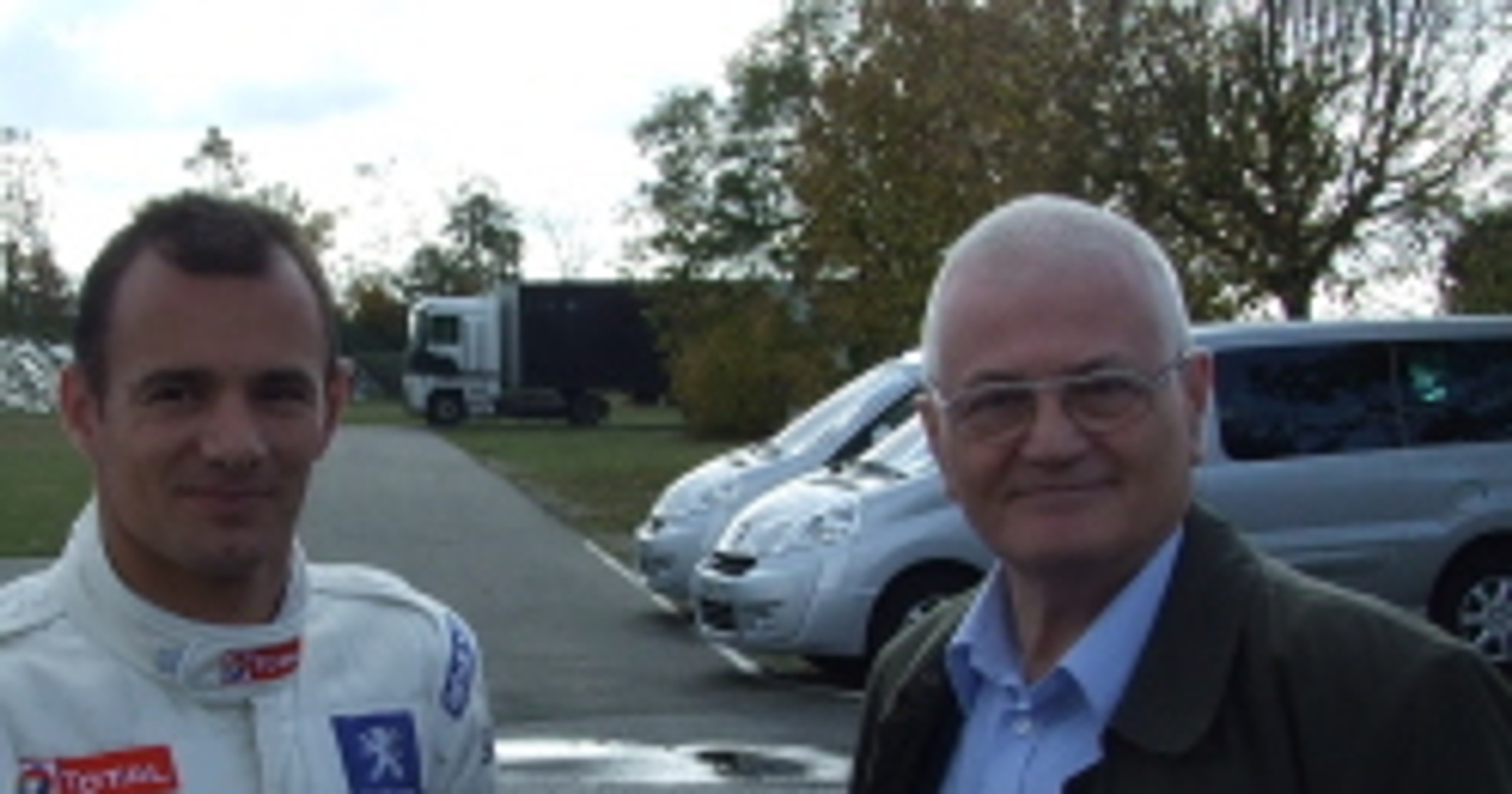 Stephane i Sébastien zamienią się samochodami!