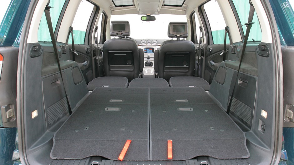 Ford Galaxy II (2006-14); 2008 r. – 23 500 zł