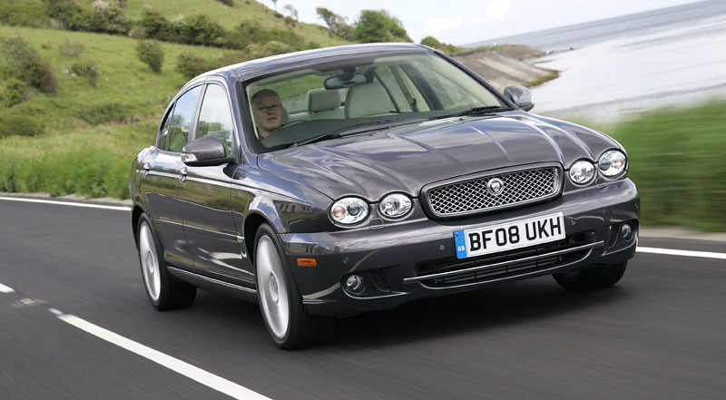 Jaguar Land Rover w 2014 zamknie jeden zakład