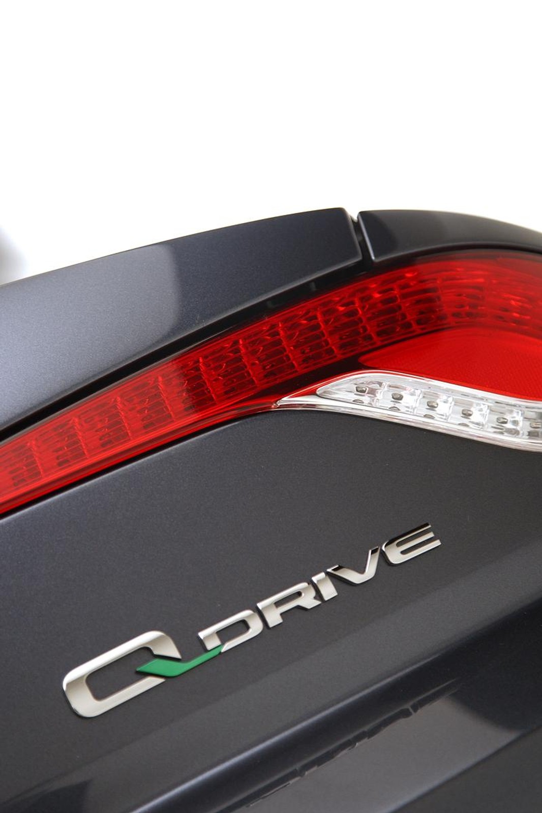 Genewa 2009: Fisker Karma po raz pierwszy w Europie (fotogaleria)