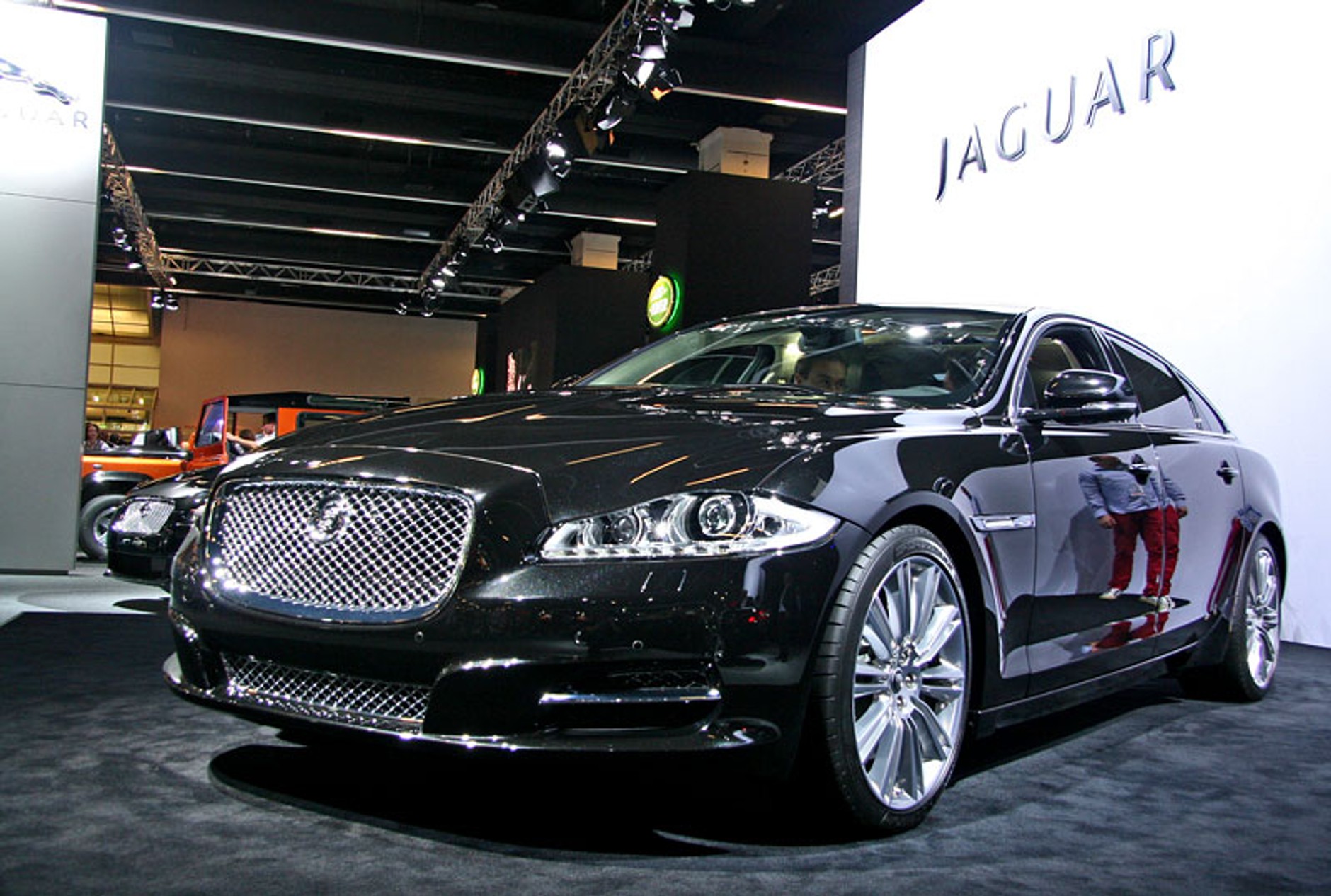 IAA Frankfurt 2009: Jaguar XJ – pierwsze wrażenia, fotogaleria