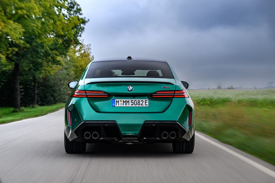 BMW M5 (G90)