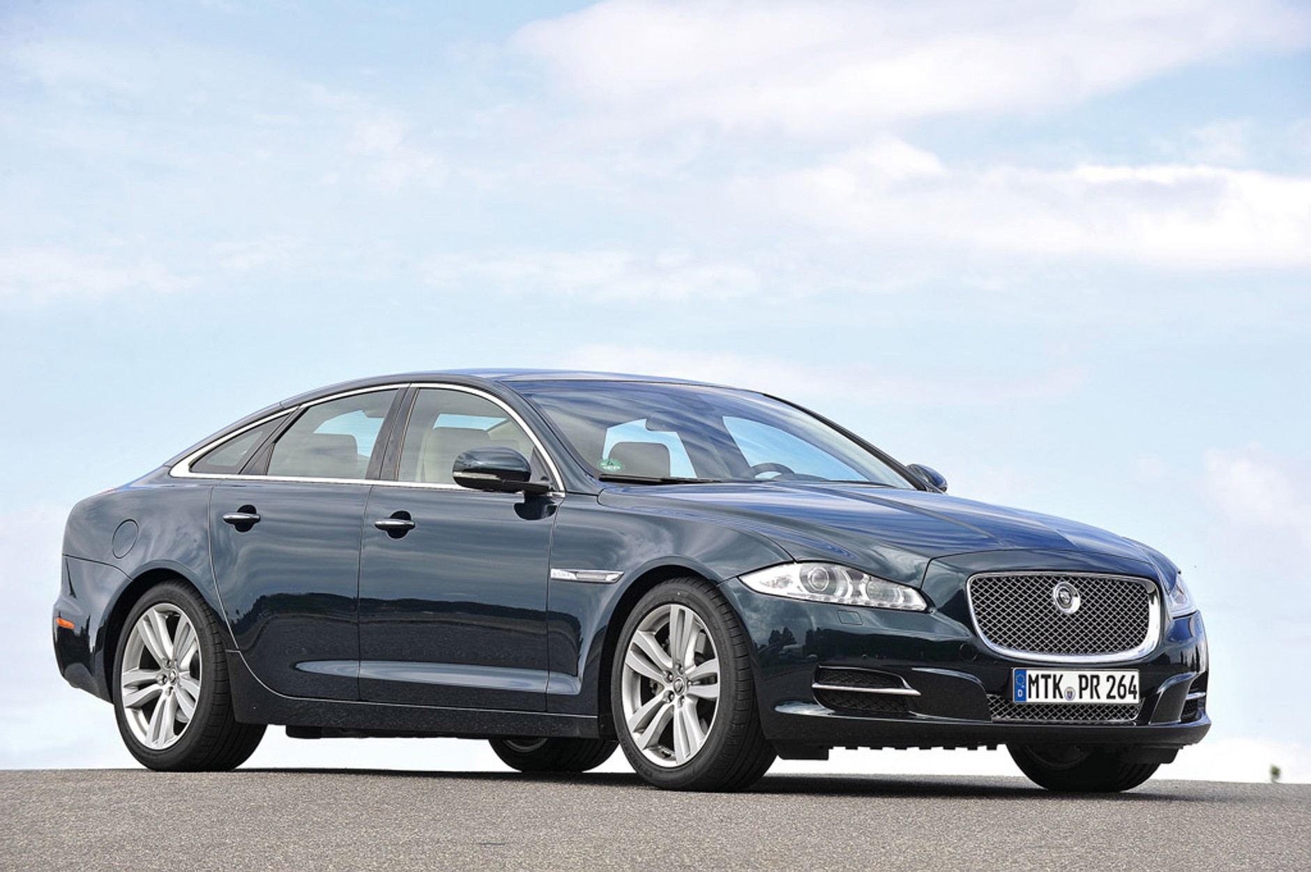 Ile naprawdę ważą samochody?