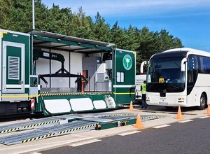 Inspektorzy ITD podsumowali wakacyjną akcję. Skontrolowali ponad 2400 pojazdów