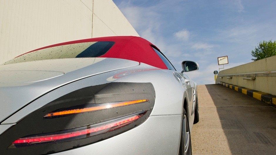 Mercedes SLS AMG Roadster – czy może być lepiej? 