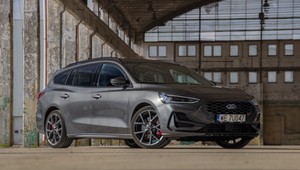 Ford Focus ST — kiedy rodzina jest najważniejsza, ale...