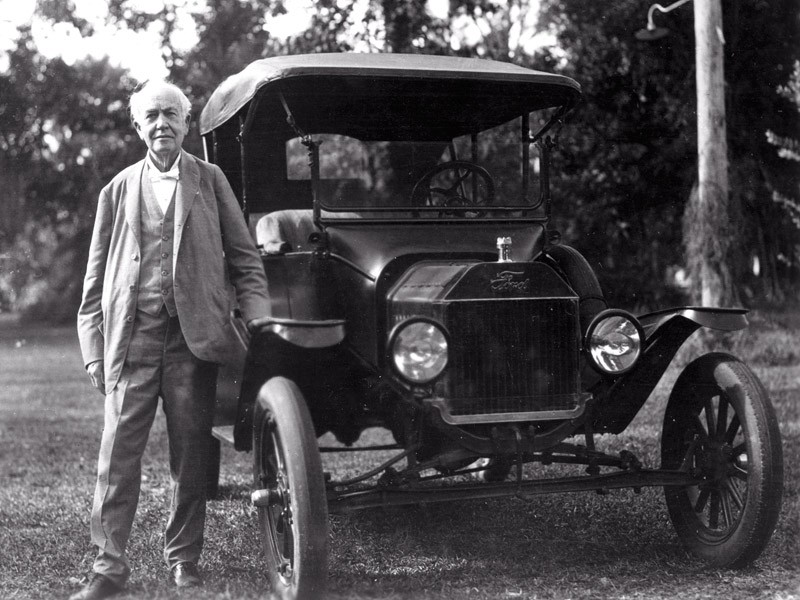 Ford Model T ma sto lat, na zlot przyjechało 750 (fotogaleria)