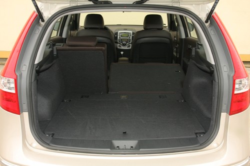 Hyundai i30 1.6 CRDi Style - Wyjątkowo udany koreańczyk