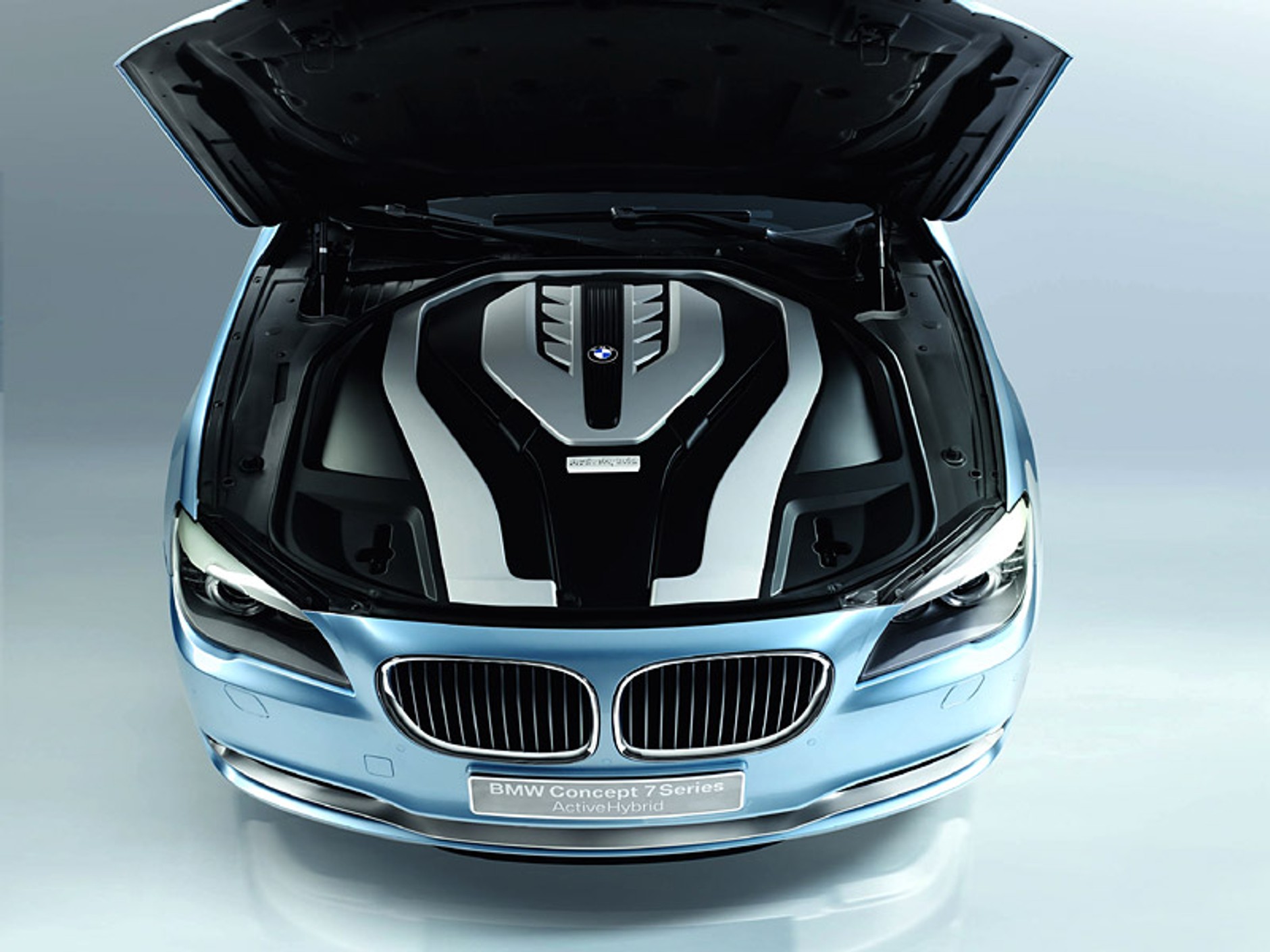 Paryż 2008: BMW 7 ActiveHybrid Concept: monachijska odpowiedź na LS 600h