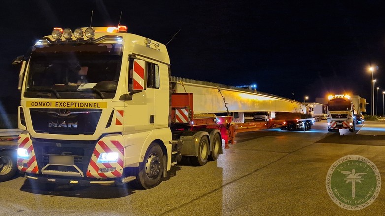 Kontrola ITD pojazdu ciężarowego z ładunkiem ponadgabarytowym (lipiec; 2024 r.)