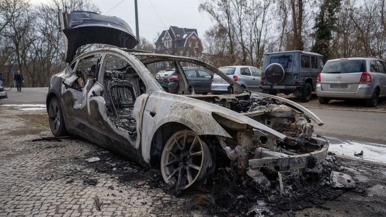 AFP  20250314  dpa-pa 250314-99-219520 dpai  v1  HighRes  BurntOutTeslasInBerlin