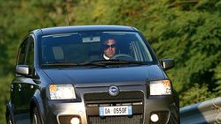 Akcje serwisowe Fiatów Panda i Dukato oraz VW Golfów i Touranów
