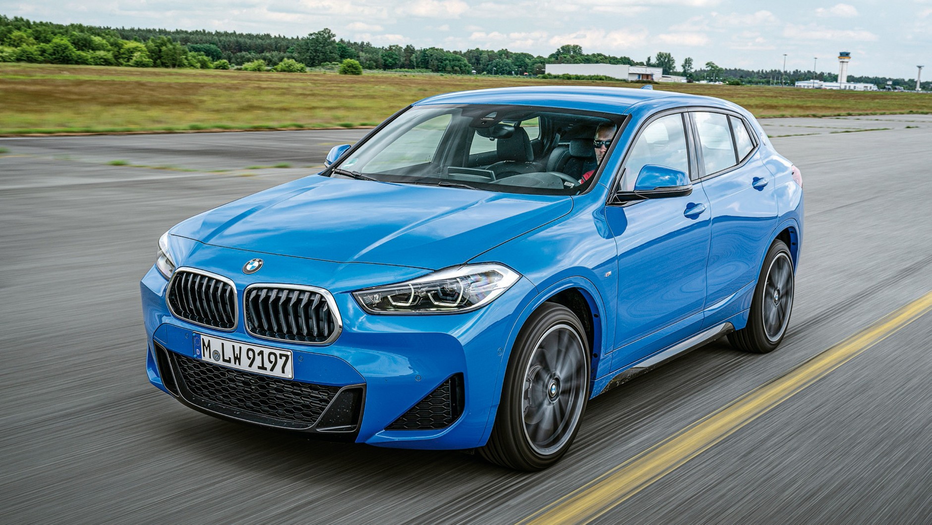 Porównanie: Audi Q3 Sportback 35 TFSI S Tronic, BMW X2 sDrive 18i, Renault Arkana 1.3 TCE 140 EDC