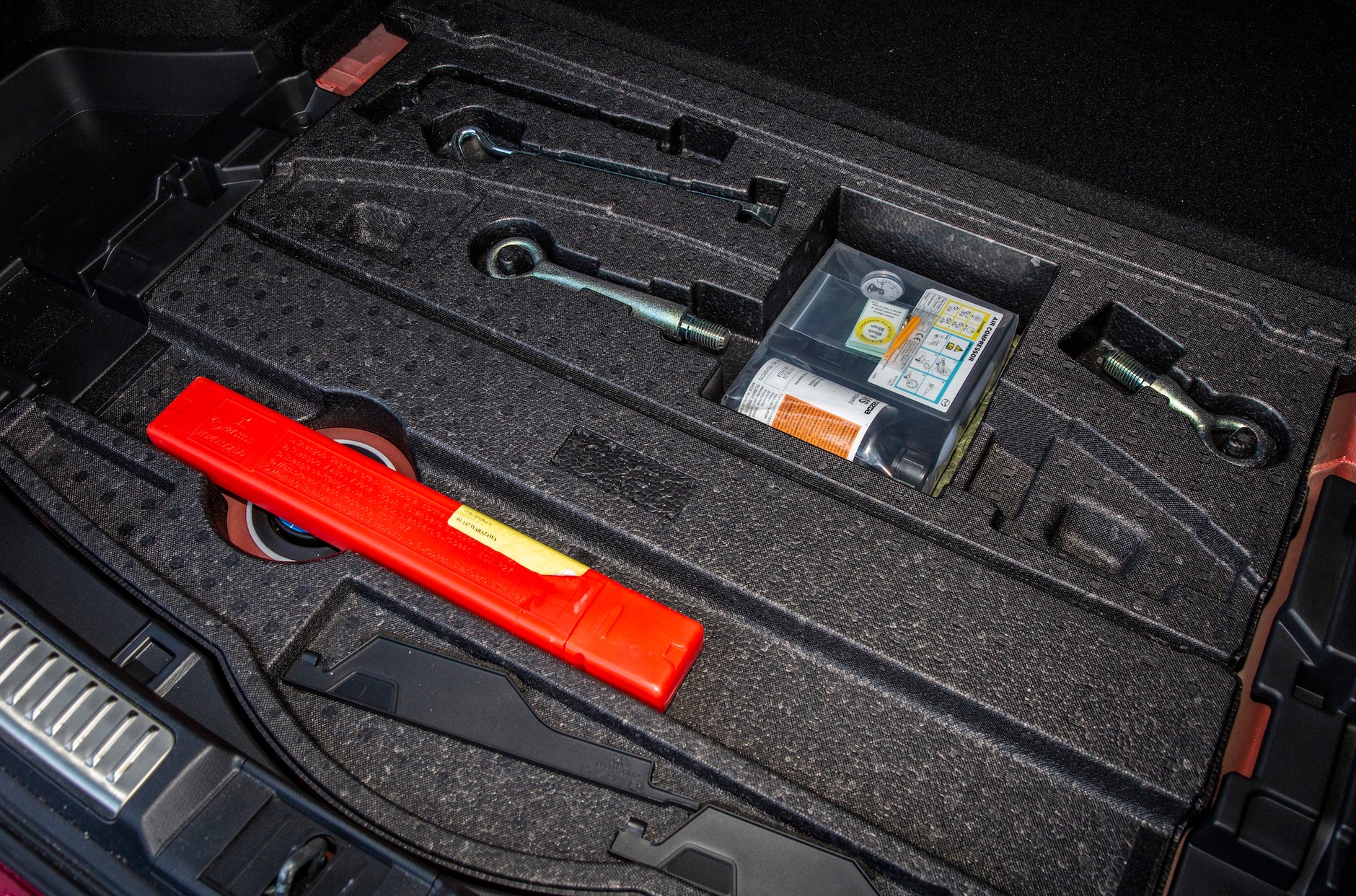 Mazda 6 kombi 2.2 SkyActiv-D 4x4