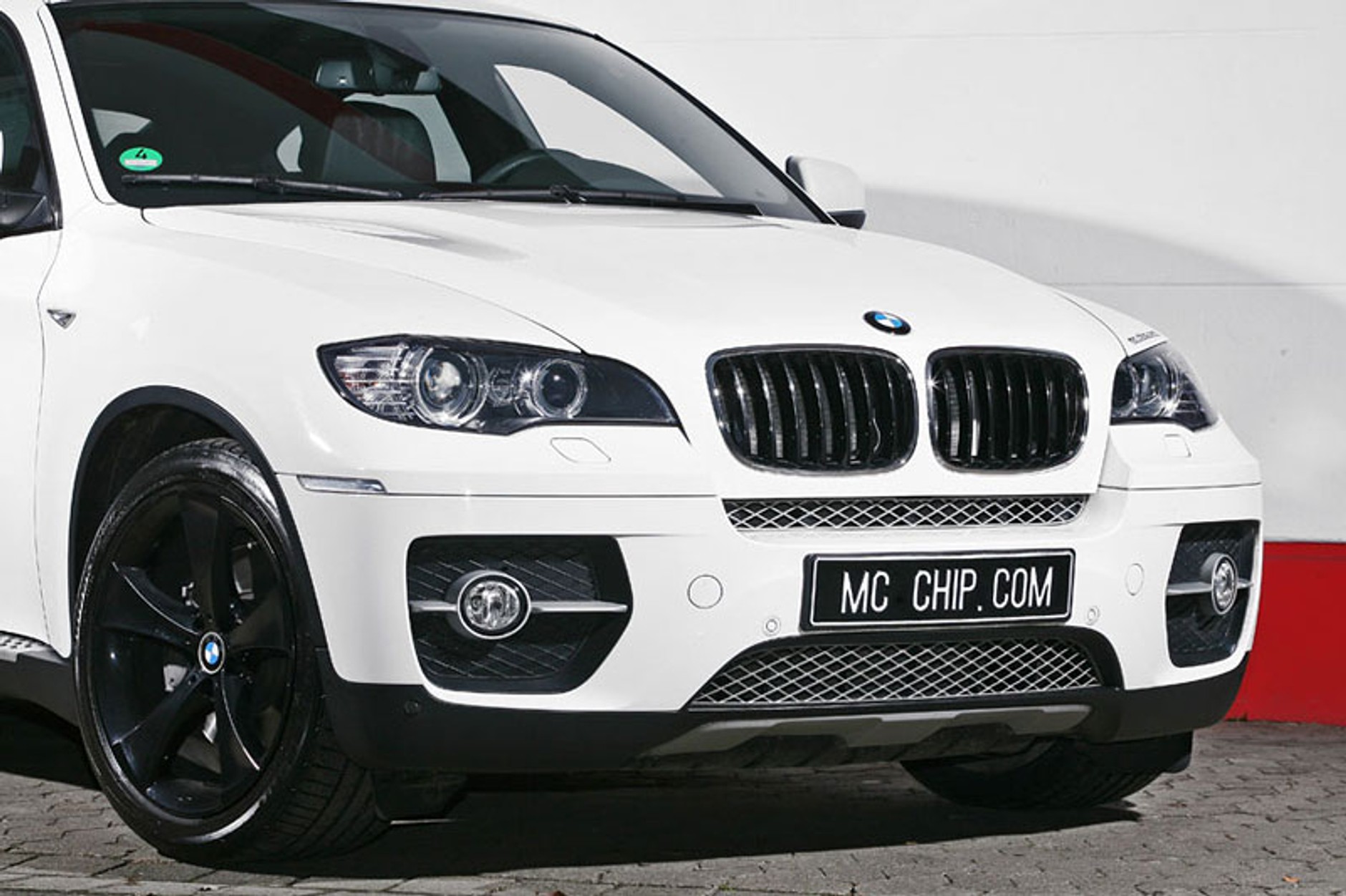 BMW X6: więcej mocy od MCCHIP