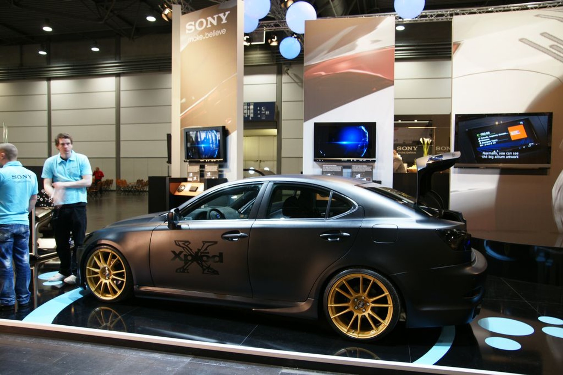 AMICOM 2010: kino, koncert i nawigacja do samochodu (galeria)