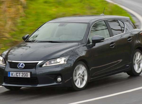 Lexus CT 200h: kompakt klasy premium