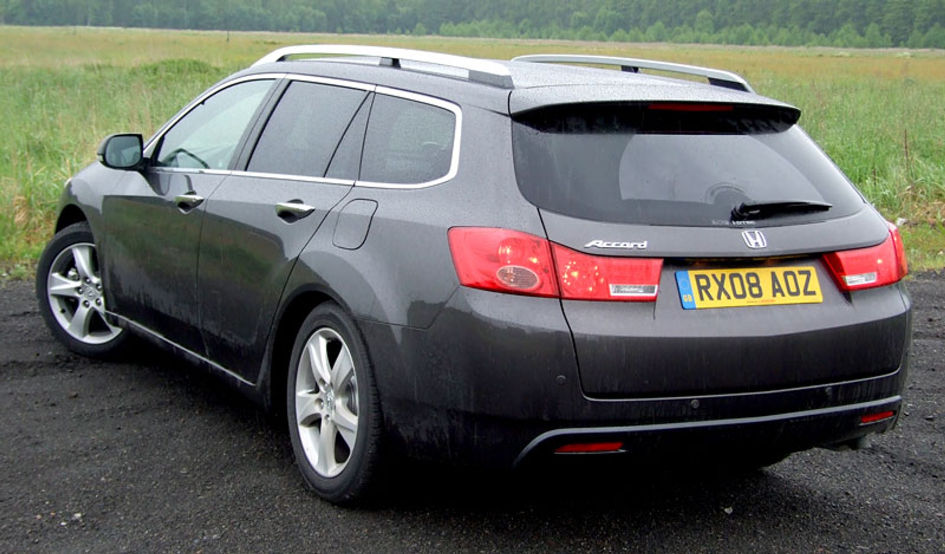 Honda: nowy Accord - dynamiczny i nowoczesny