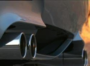 BMW M5 na drodze