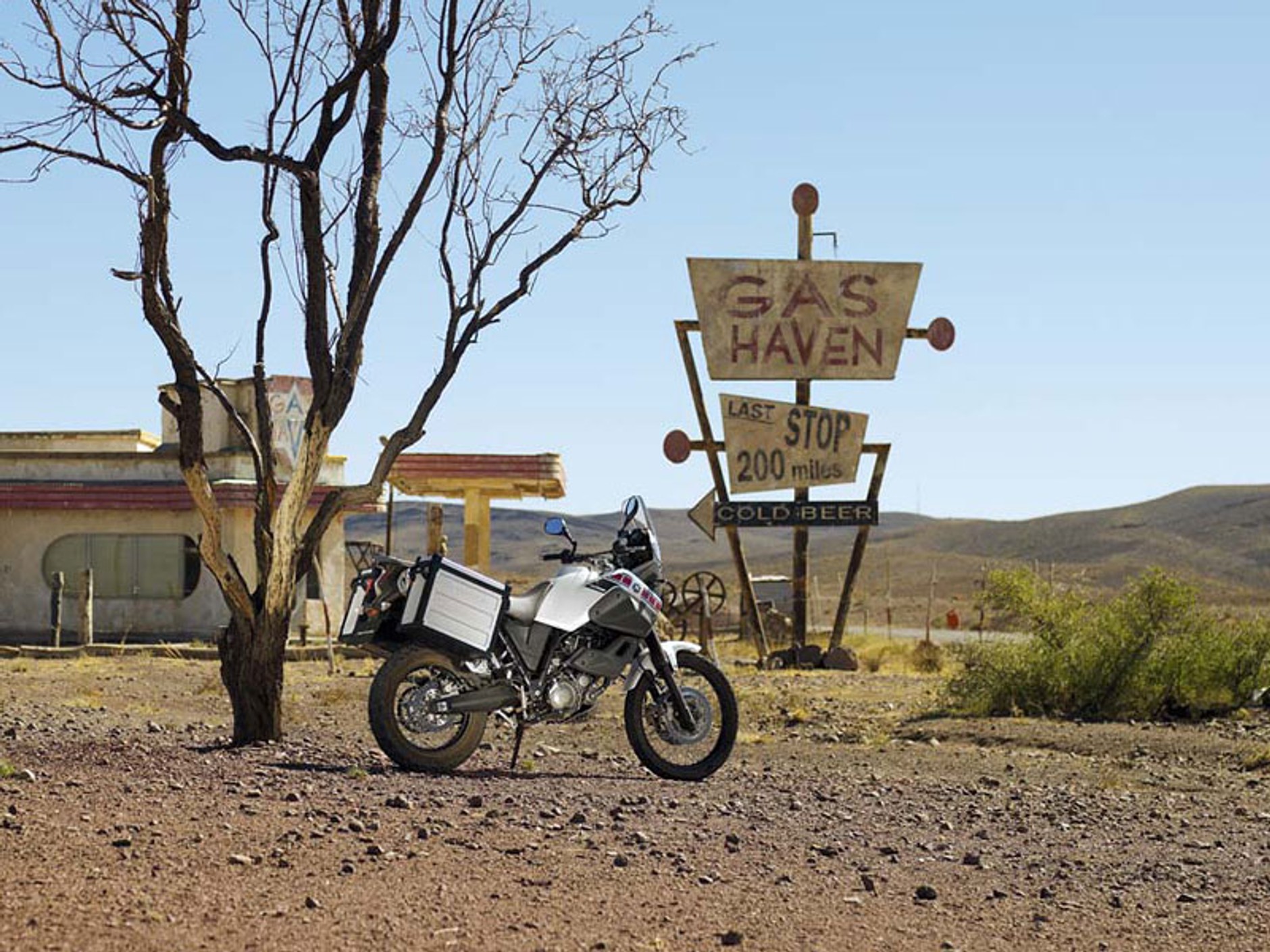 Yamaha XT 660Z Tenere: motocykl do ciężkiego terenu (prezentacja)