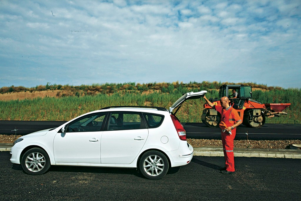 Hyundai i30: koreańczyk się czerwieni (test długodystansowy)
